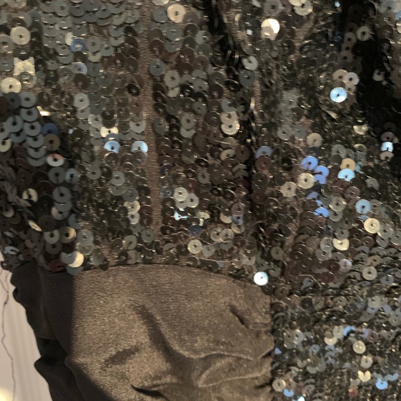 Formal black dress - Picture 7 of 8